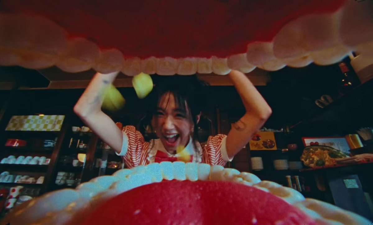 CHAEYOUNG BEING EATEN BY AN AVOCADO PIT TO START OF CHAELO ERA, I JUST KNOW IT WAS HER IDEA 😭
