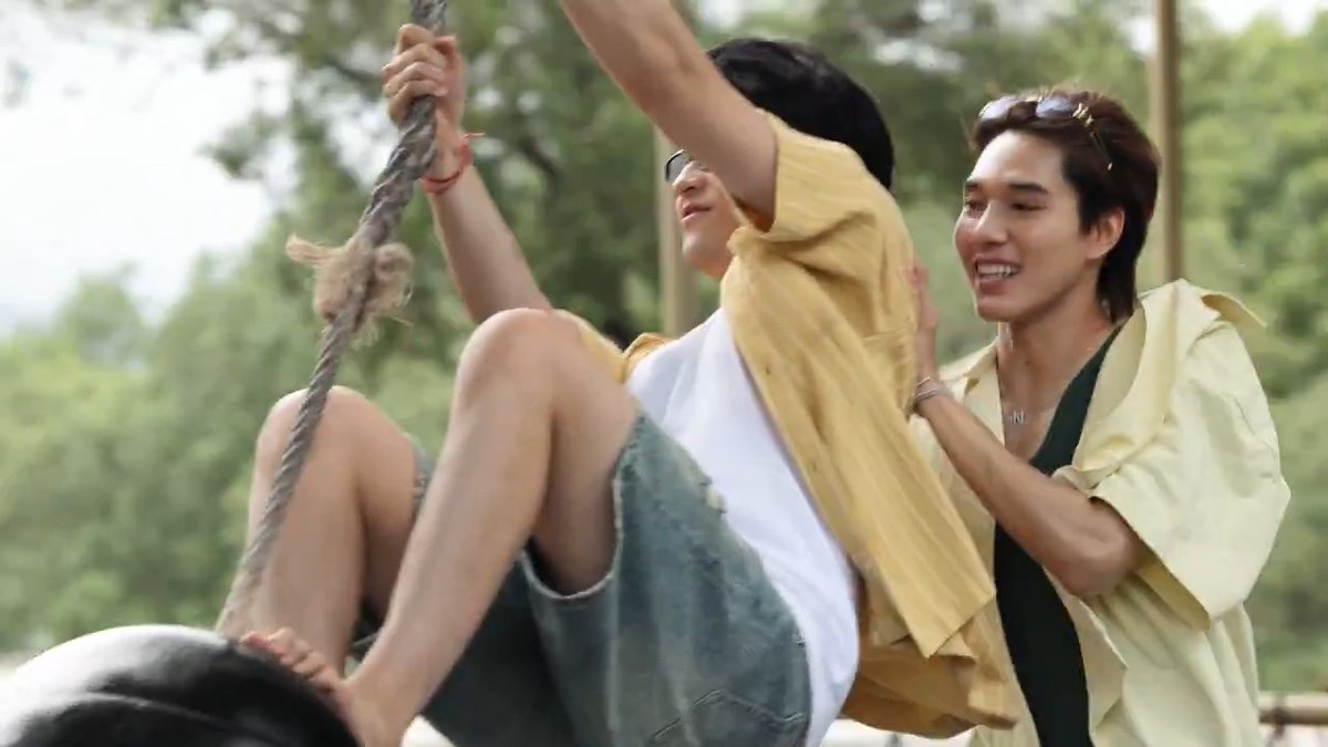 สนุกกันอยู่ 2 คนเลยดิ เล่นเผื่อคนทั้งกองด้วยน้าาาาาา #HighseasonSS4EP3 Wongravee Nateetorn Hirunkit Nani