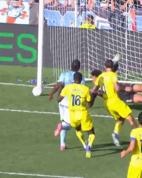😱 ¡El disparo de Ilaix Moriba se marchó ROZANDO EL POSTE! #CeltaVillarreal | #LALIGAHighlights | #VUELVELALIGA