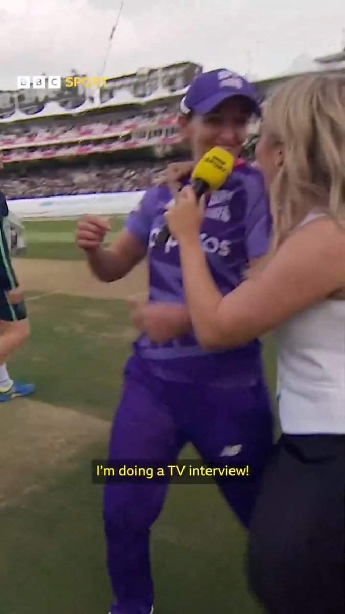 "I'm doing a TV interview!" Alex Hartley interviewing Kate Cross after winning The Hundred was as wonderfully chaotic as you'd expect it to be. 💜