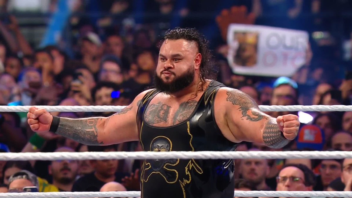 THE VISION HAS TAKEN OUT ROMAN REIGNS. This is not good... 🙏🙏🙏
