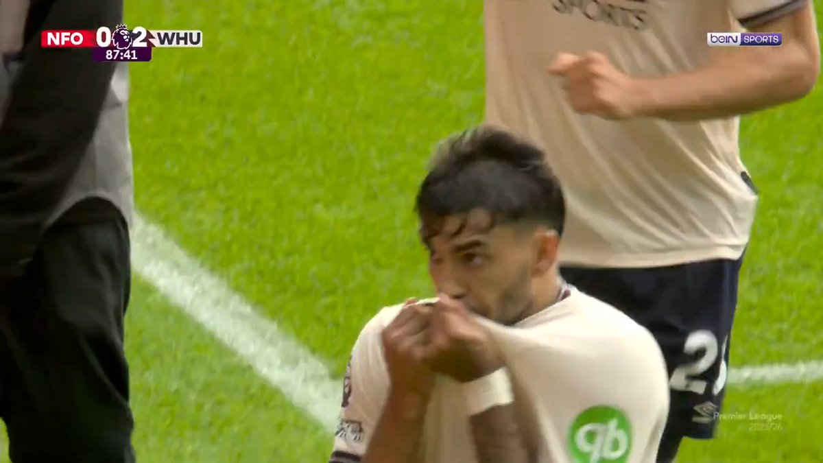 Aston Villa’ya transfer olacağı söylenen Paqueta, gol sevincinde telefonu kapatıp armayı öpüyor…