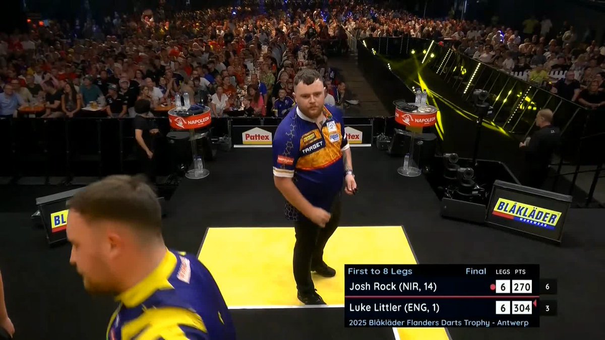 ROCK WITH A 161 TO STAY IN IT! Josh Rock looked down and out in this final, but Rocky pins the 161 checkout to take this final to a last-leg decider! 📺 #ET10