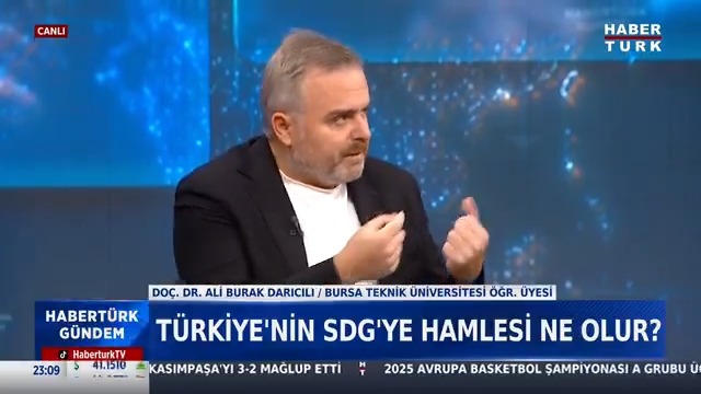 📌SDG'ye verilen süre doluyor mu? 📌Türkiye'nin SDG'ye hamlesi ne olur? Doç. Dr. Ali Burak Darıcılı #HabertürkGündem'de değerlendirdi.