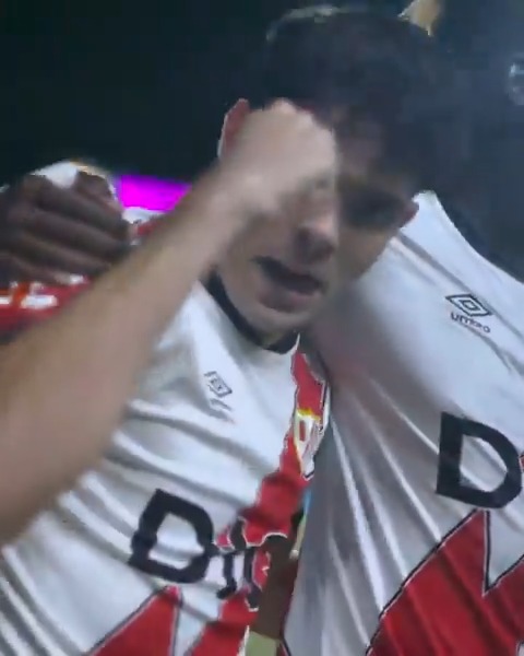 ⚡ ¡ENLOQUECE VALLECAS!⚡ ⚽ ¡Fran Pérez iguala el partido para el Rayo Vallecano! #RayoBarça | #LALIGAEASPORTS | #LALIGAHighlights