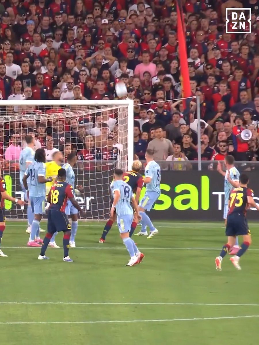 𝑻𝑹𝑬𝑴𝑨 𝒍𝒂 𝑱𝑼𝑽𝑬 🥶😱 Il Genoa non molla fino all'ultimo secondo: la traversa di Masini al 97' ❌🥅 #GenoaJuve #SerieAEnilive #DAZN