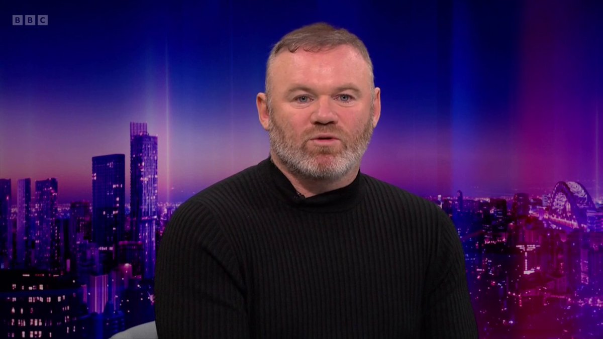 "It looks like the same Arsenal." Wayne Rooney thinks the Gunners need a little bit more spice to improve on last season🌶️ #MOTD