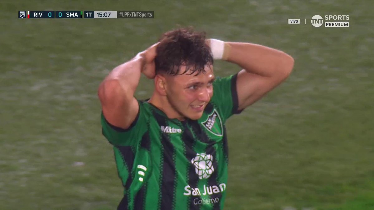 El gol odia a Docente Puch, no hay caso.