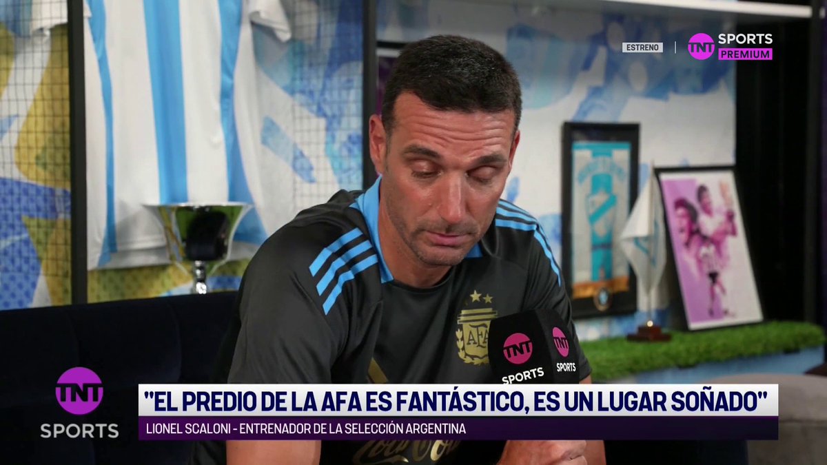 “EL PREDIO DE LA AFA ES FANTÁSTICO, ES UN LUGAR SOÑADO” La palabra de Lionel Scaloni, DT de la Selección Argentina, en TNT Sports Premium Disfrutala también en HBO Max 👉 #Suscribite