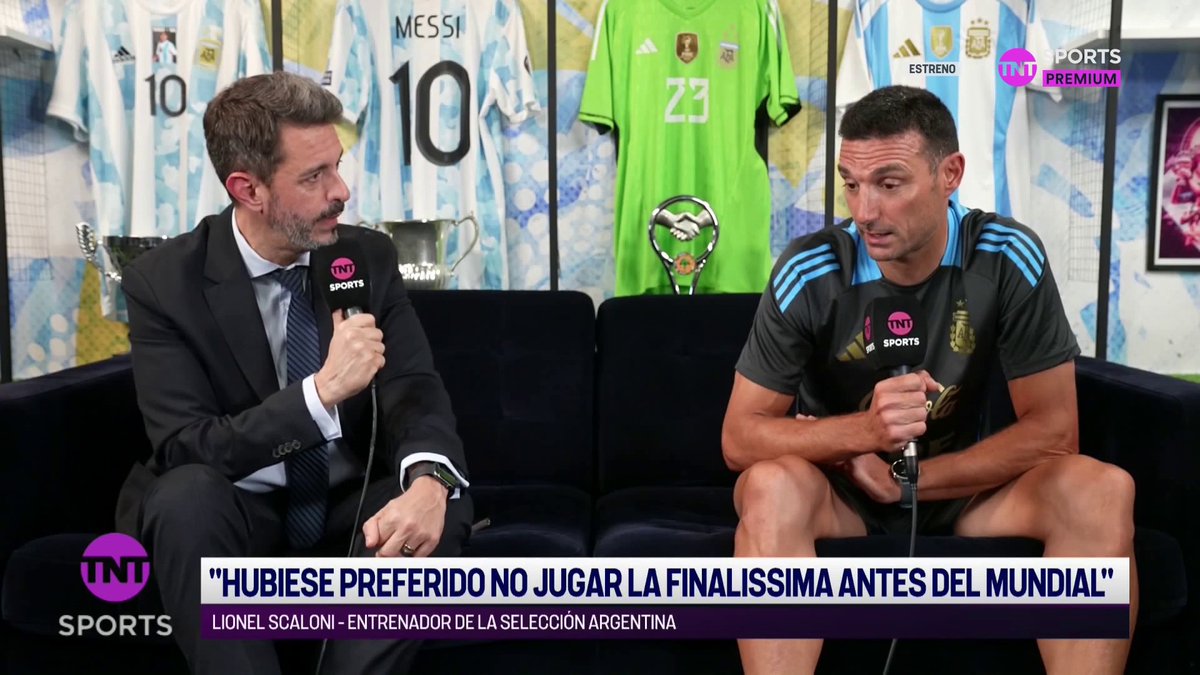 “HUBIESE PREFERIDO NO JUGAR LA FINALISSIMA ANTES DEL MUNDIAL” Lionel Scaloni con Pablo Giralt, dejó en claro su deseo con respecto a la final ante España Mirá la entrevista por TNT Sports Premium y disfrutala también en HBO Max 👉 #Suscribite