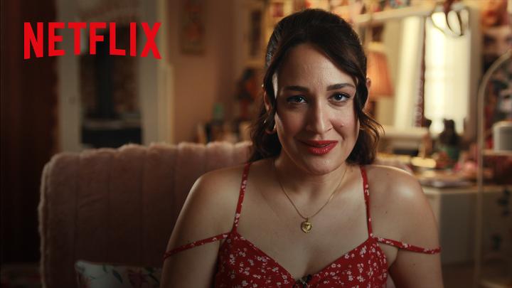 İki kardeş, bir yabancı: kader, kısmet, evren, enerji. Platonik: Mavi Dolunay Otel 18 Eylül'de sadece Netflix'te.