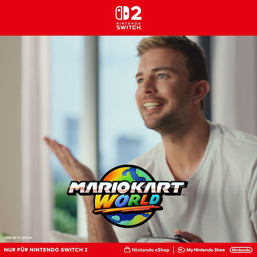 Chris Kramer lässt via GameChat bei #MarioKartWorld für #NintendoSwitch2 mit seinen Freunden die Reifen glühen!