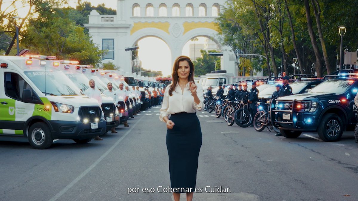 Hace un año asumimos la responsabilidad de gobernar Guadalajara con una visión distinta: con firmeza cuando hay que tomar decisiones difíciles, pero también con empatía para comprender y atender las necesidades de las y los tapatíos. Estar cerquita de ti y hacer equipo contigo es nuestra forma de gobernar, por eso, #GobernarEsCuidar.