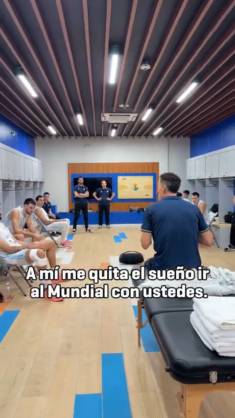 🗣 Pablo Prigioni: “Me quita el sueño ir al Mundial con ustedes. Tenemos que estar ahí” 🇦🇷 Metete en la intimidad del último vestuario de nuestra Selección en la #AmeriCup.