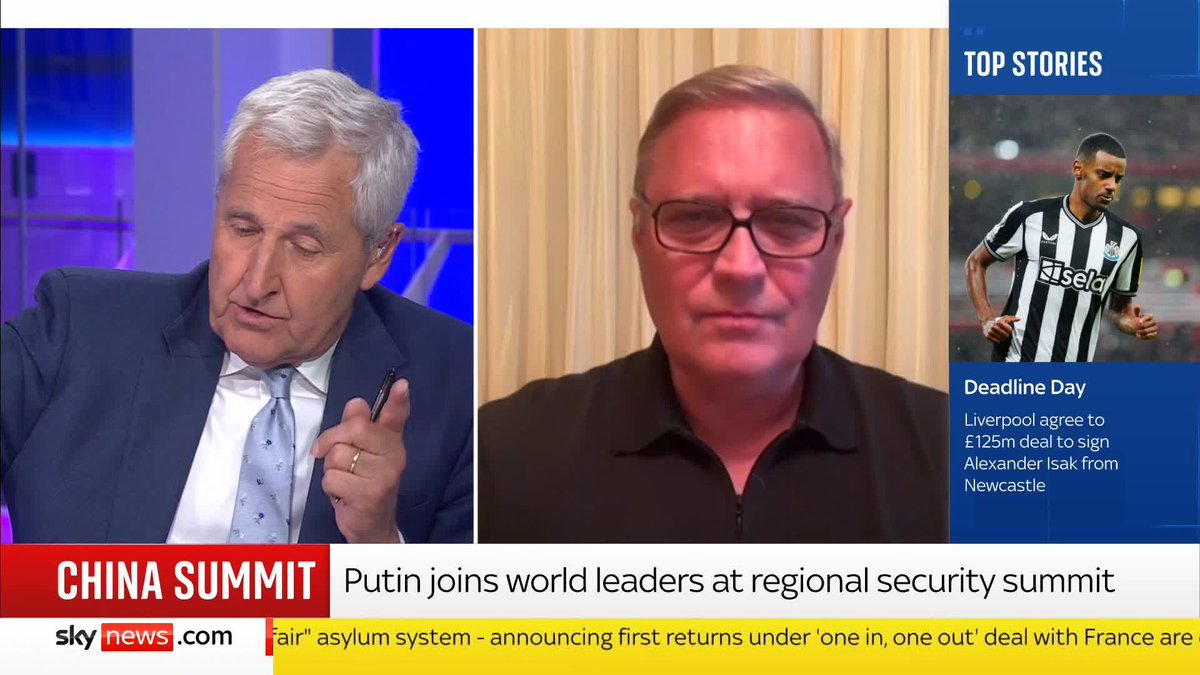 "There's absolutely no chance." Former Russian Prime Minister Mikhail Kasyanov rules out any chance of a trilateral meeting between Donald Trump, Vladimir Putin and Volodymyr Zelenskyy to try and end the war in Ukraine. 📺 Sky 501, Virgin 602
