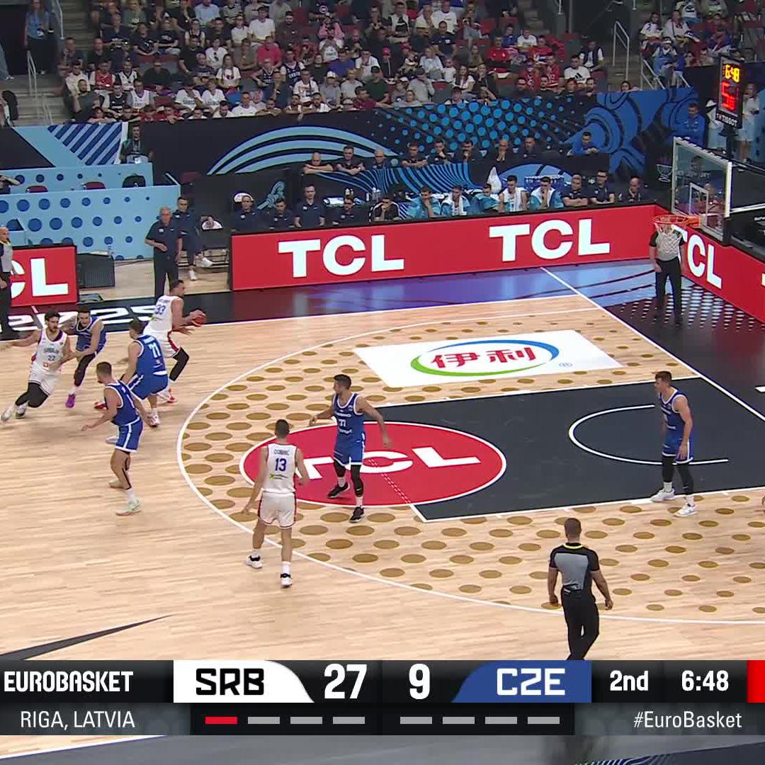 Oldest trick in the book โ๏ธ #EuroBasket x Koลกarkaลกki savez SRB ๐ท๐ธ