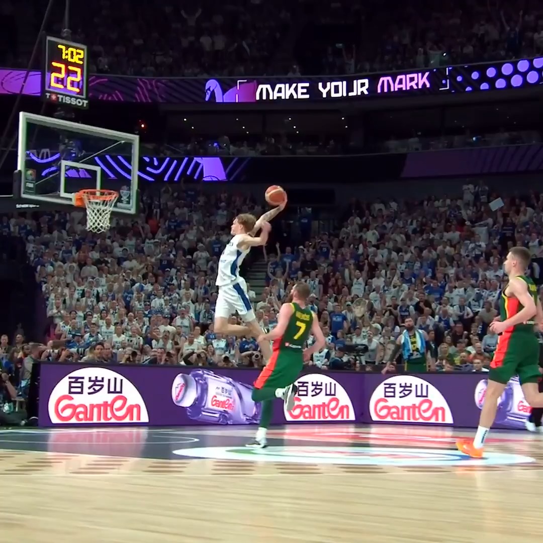 SLIM JESUS DOES IT AGAIN 🤯🤯🤯 #EuroBasket