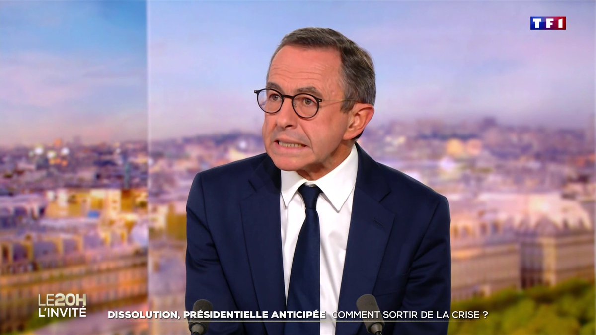 🔴🇫🇷 ALERTE INFO | Après avoir appelé à voter POUR le vote de confiance, Bruno Retailleau : "J'appelle les hommes et les femmes politiques à faire en sorte qu'il n'y ait pas une pression pour la démission du président de la République." LE NAUFRAGE.