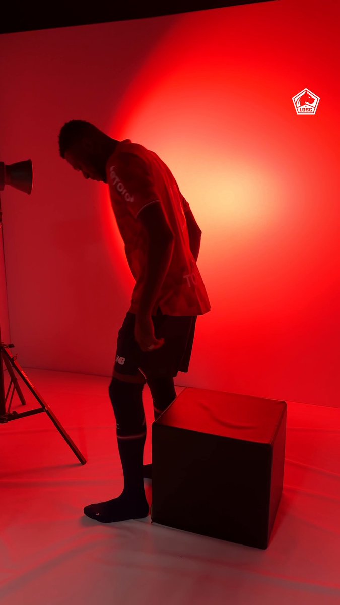 Les premiers pas de Chancel Mbemba au LOSC 🎬 Bienvenue Chancel 😍