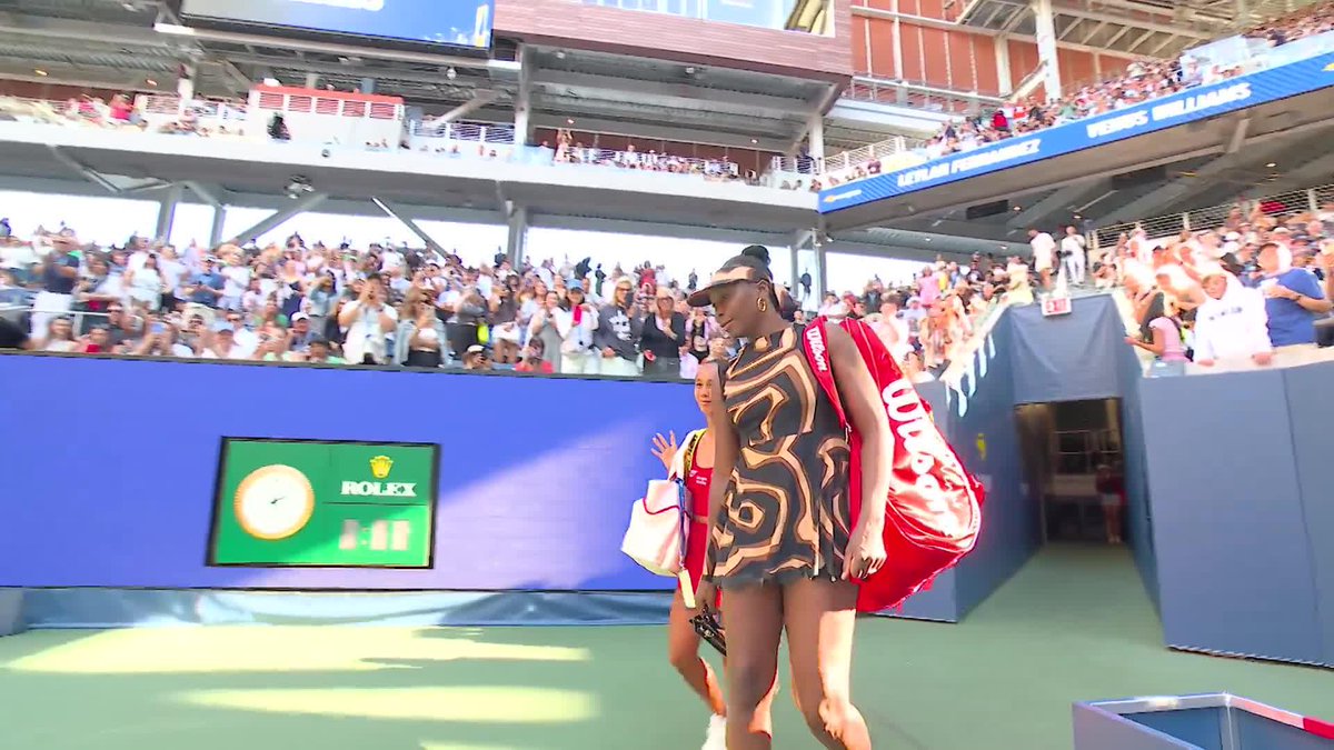 Venus and Leylah time! ⏰ They face Zhang and Alexandrova in Round 3 of women's doubles in Armstrong.