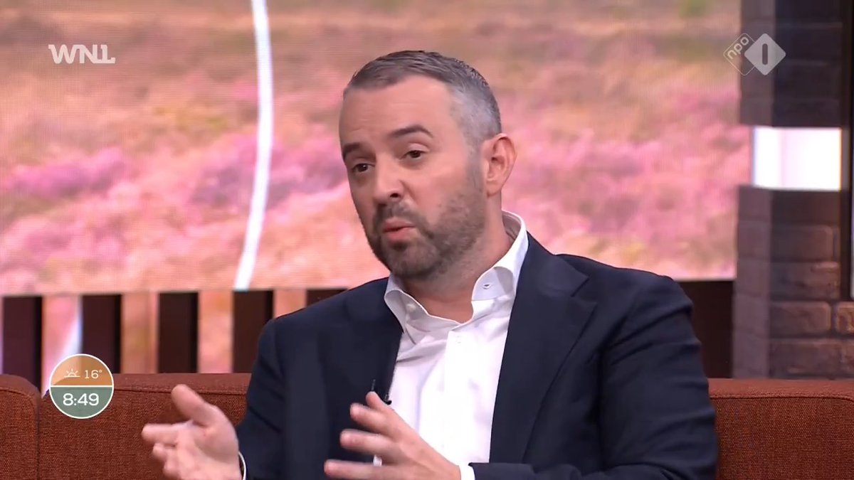 .Christianne van der Wal - Zeggelink (VVD-coryfee) is het zwaar oneens met de SP-plannen om vertrekbelasting te heffen bij ondernemers die naar het buitenland verkassen. "Als bedrijven stoppen, verplaatsen, of omvallen, zijn er geen banen meer. We moeten ze stimuleren om te groeien, niet kapotmaken." #WNL