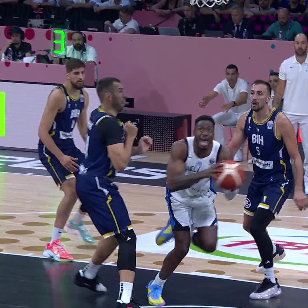 THANASIS ANTETOKOUNMPO IS COOKING. #EuroBasket | #MakeYourMark