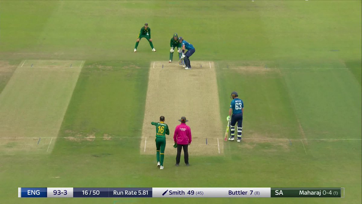 Looking at home up top! 👏 ODI fifty #2 for Jamie Smith 🏏 🏴󠁧󠁢󠁥󠁮󠁧󠁿 #ENGvSA 🇿🇦 | IG
