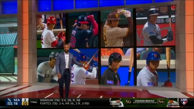 “Y'all know what month it is? It's Soto September... he's about to take off and he's about to make everyone hush their mouths…” - Chris Young Juan Soto has a 1.074 OPS since August 1st and was tied for the most stolen bases in August with 11! New York Mets | #MLBCentral