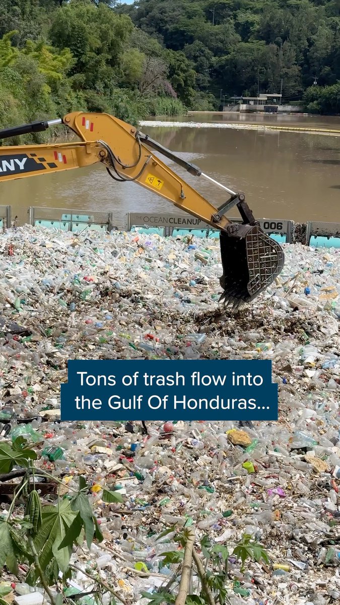 Extraction after one of the latest trash tsunamis intercepted in Guatemala: