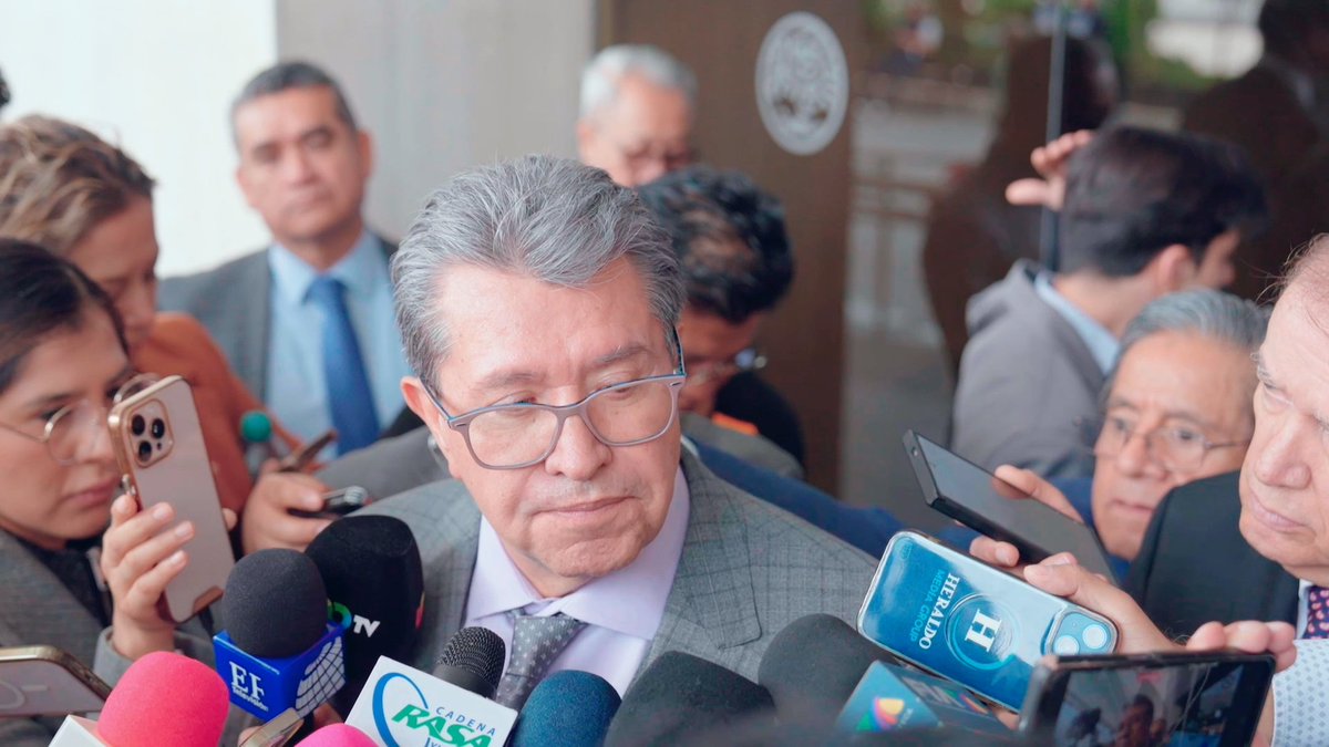 Converso con los medios de comunicación de la Cámara de H. Cámara de Diputados.