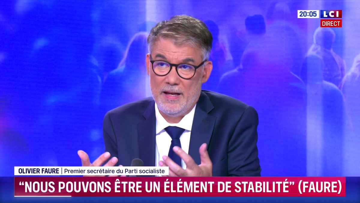🔴 Olivier Faure (Olivier Faure), invité de Darius Rochebin 🗣️ "J'ai dit à mes camarades : 'Si l'un d'entre vous a son téléphone qui sonne et que c'est le président de la République, il décroche, et s'il lui propose d'être Premier ministre, il répond oui'."