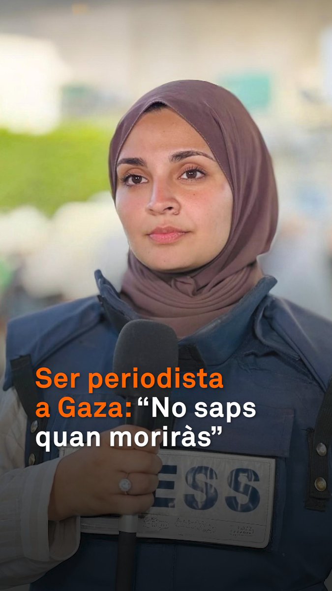 “Soc periodista i podria morir en qualsevol moment.” Huda Emad Hegazi té 27 anys, va néixer a Andalusia i és l’única periodista espanyola que informa des de dins de Gaza. “Som els ulls del món. Si nosaltres callem, Gaza desapareix"