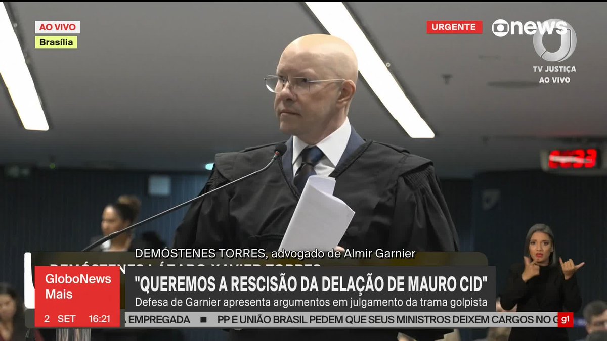 “Eu alego que o procurador-geral da República (Paulo Gonet) feriu o princípio da congruência, porque nas alegações finais ele aponta dois novos fatos, que não existe na denúncia, e o Supremo Tribunal Federal, no art. 384 do Código do Processe Penal, diz claramente que não é possível que o réu se defenda de algo que não lhe foi imputado. (...) Se tiver que imputar dois novos fatos, tem que fazer o aditamento à denúncia, ou o Supremo tem que pedir para desconsiderar, no julgamento, esses dois fatos que são novos. (Sobre) a colaboração premiada de Mauro Cid, a proposta do procurador-geral da República é injurídica, não existe, e acarretará inúmeros problemas ao Supremo Tribunal Federal caso seja aceita. Por um motivo muito simples: hoje, ou se homologa e aceita a delação, e a delação foi homologada, ou ela é rescindida. Nós não estamos pedindo a nulidade da delação, estamos pedindo a rescisão da delação”, diz Demóstenes Torres, advogado do almirante Almir Garnier, ex-comandante da Marinha. ➡ Assista ao #GloboNewsMais: #GloboNews