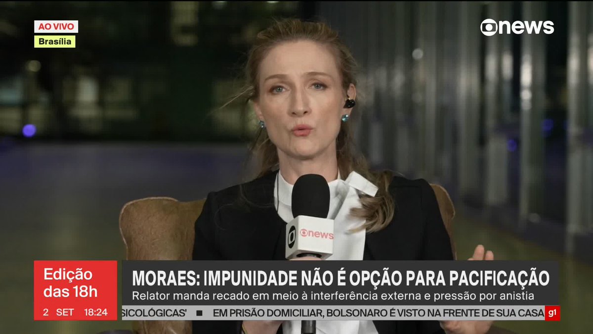 “Infelizmente, o Brasil é um país que tem histórico de golpes de Estado e tentativas de golpe de Estado, e muitas vezes com uma anistia, com um ‘deixa disso’, uma pacificação a fórceps que acaba acontecendo. Houve uma anistia depois do último golpe militar, que foi um período muito prolongado, e agora é importante a gente olhar para um fato: os que defendem anistiar Jair Bolsonaro tentam usar o mesmo argumento, o da pacificação, e deixam para lá os crimes. Inclusive, crimes que foram endurecidos no governo Bolsonaro. (...) O que Alexandre de Moraes diz é que pacificar o país precisa ser via Constituição, e isso será um embate”, diz Ana Flor sobre recados do ministro do Supremo Tribunal Federal (STF) Alexandre de Moraes, relator no julgamento de tentativa de golpe de Estado. ➡ Assista ao #Edição18: #GloboNews