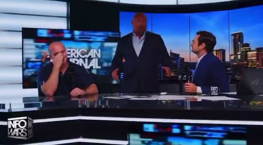 In funnier news the biggest host on Infowars Owen Shroyer was just let go for apparently being too critical of the pedophile Trump administration so Alex Jones walked onto the set live to start screaming about him being a backstabber