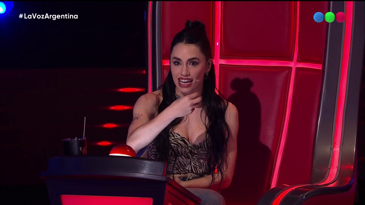 Federico Mestre del Team Luck Ra, cantó “Kilómetros” de Sin Bandera 🎶 🎶 #LaVozArgentina con Nico Occhiato 📺 También en HBO MAX