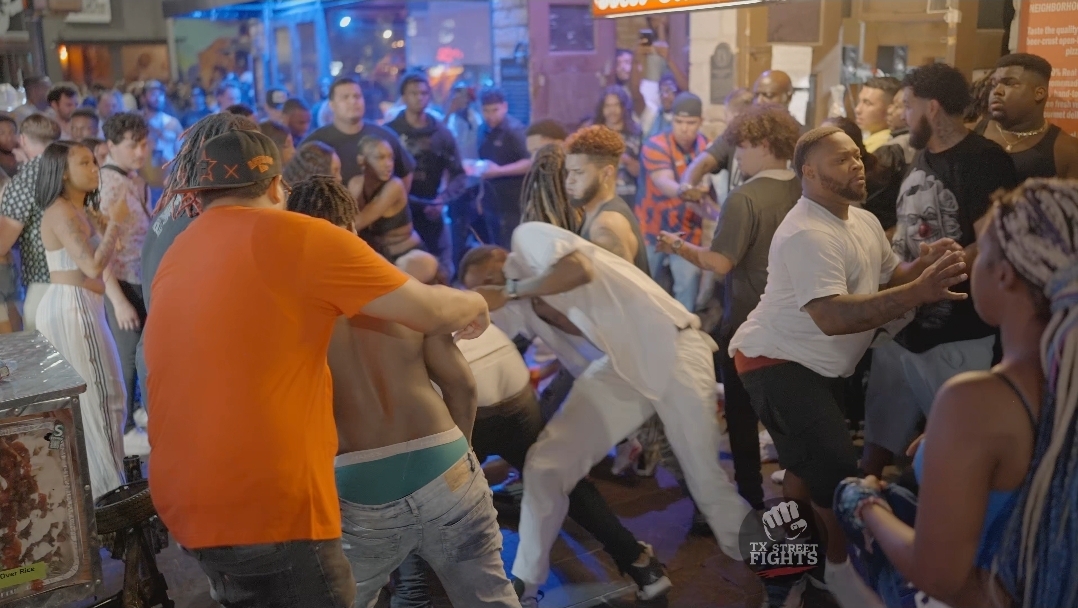 Wild! Huge brawl breaks out after dude gets knocked out in TX