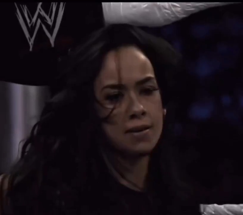 This edit already got me hyped up for AJ Lee return 😫🔥 If she returns the roof is getting blown off the place for sure.