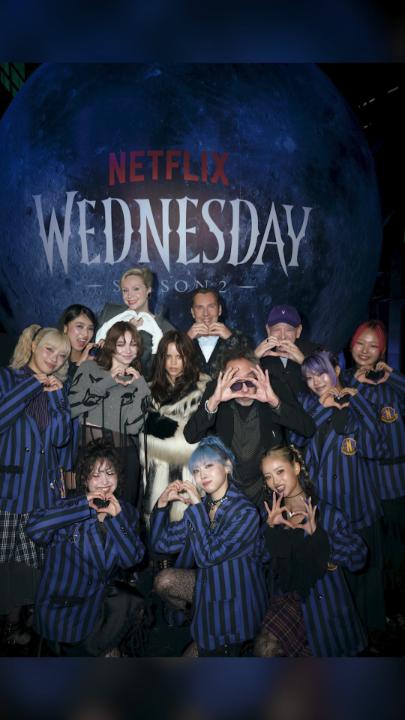 ウェンズデーぬいと シドニーのパープルカーペットを振り返り✈️💜 ティム・バートン監督やジェナ・オルテガに 可愛がってもらったよ🖤 #ウェンズデー #ネトフリウェンズデー #WednesdayNetflix