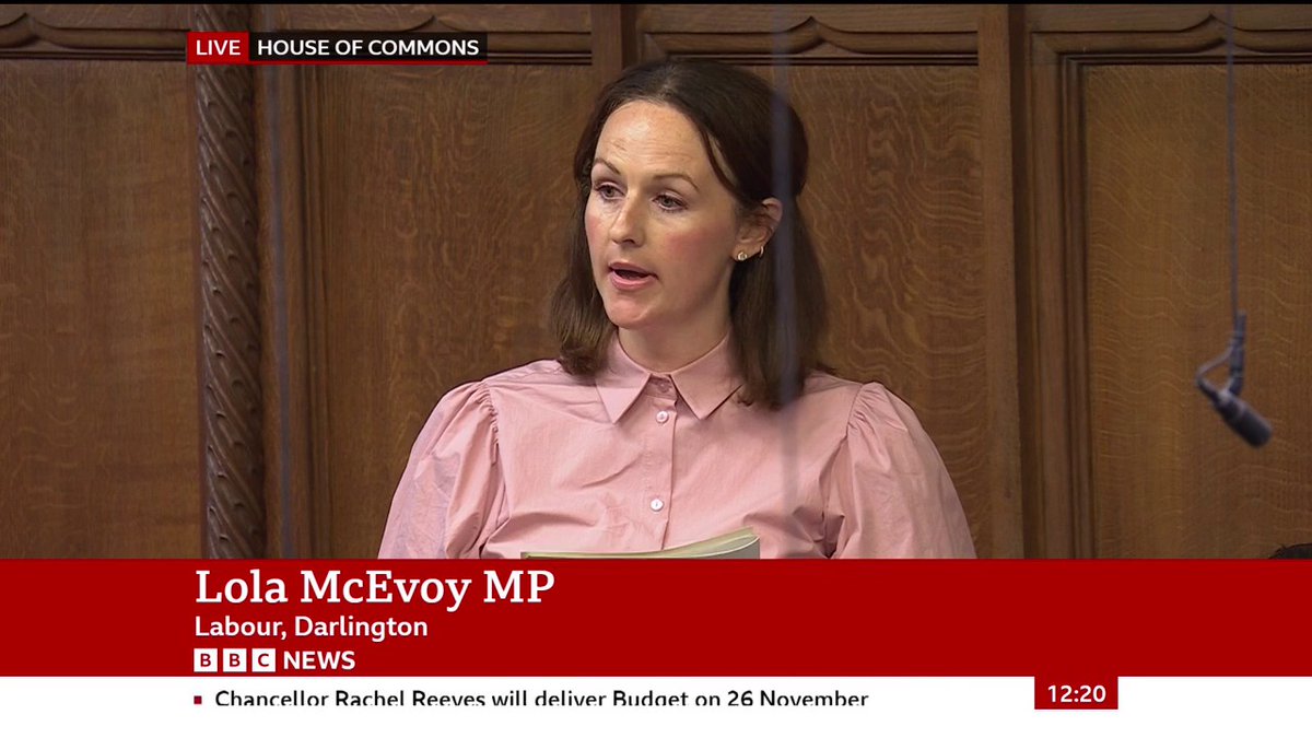Labour MP Lola McEvoy highlights the Online Safety Act and asks the PM to call for Nigel Farage to "pick a side" in the debate Keir Starmer accuses the Reform leader of visiting the US to "badmouth and talk down our country" #PMQs