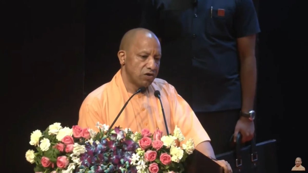 उत्तर प्रदेश के पास 'सब कुछ' मौजूद है, उस 'सब कुछ' में केवल हर व्यक्ति के संकल्प को आगे बढ़ा देने की आवश्यकता है...