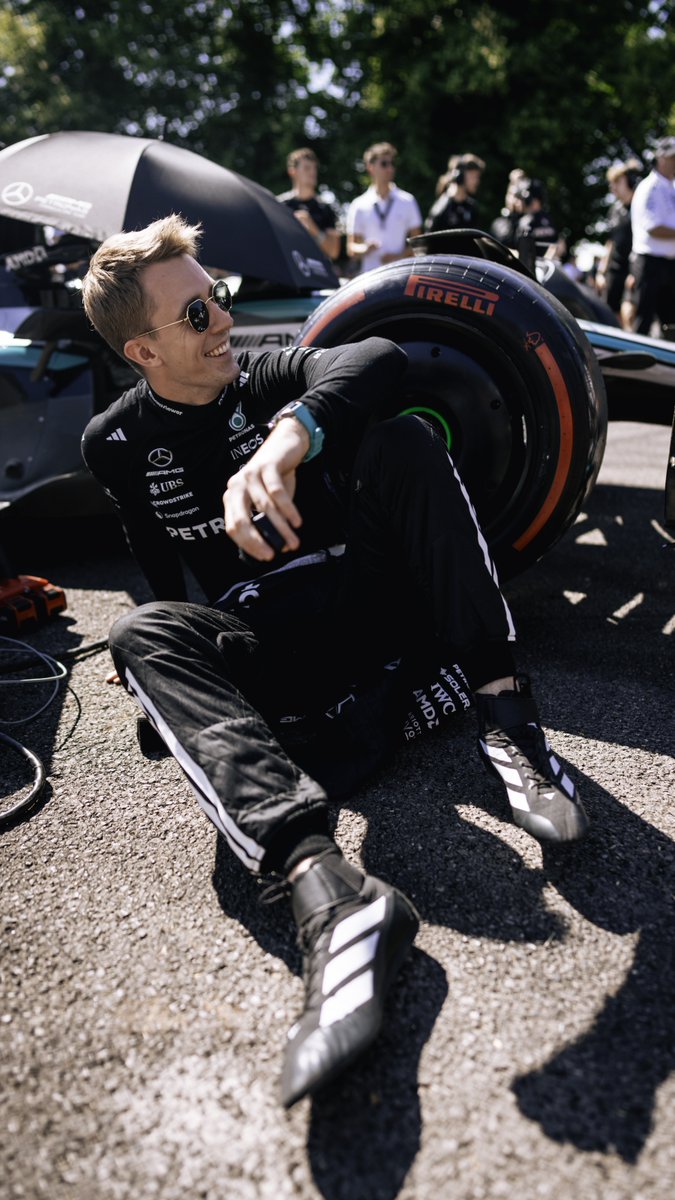 Fred 🤝 Driving all of our most recent F1 car