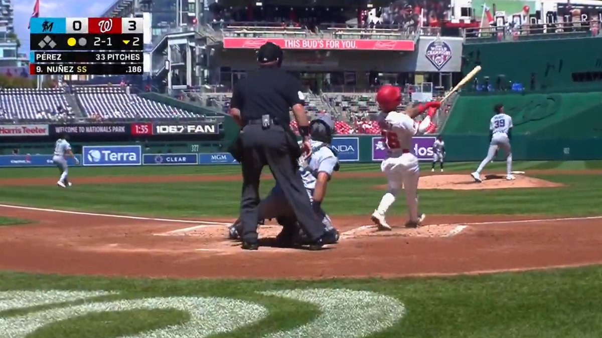 Nasim Nuñez hits his first Major League homer 👏
