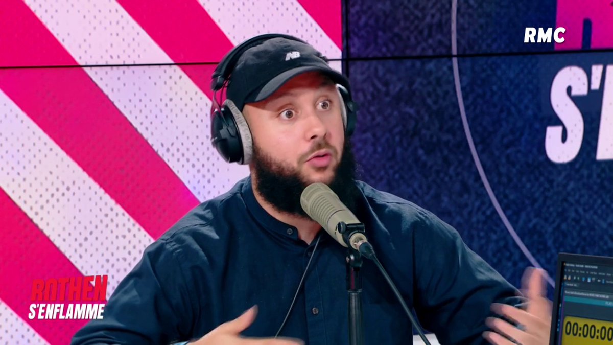 🗣💬 "C'est un format plus pensé internet qui change de ce qu'on voit à la télé. On essaie de faire vivre le match comme si vous étiez avec nous sur le canapé" Le Grand Zack 🇲🇦, streameur qui a obtenu les droits de diffusion du championnat saoudien, explique ce qu'il compte impulser.