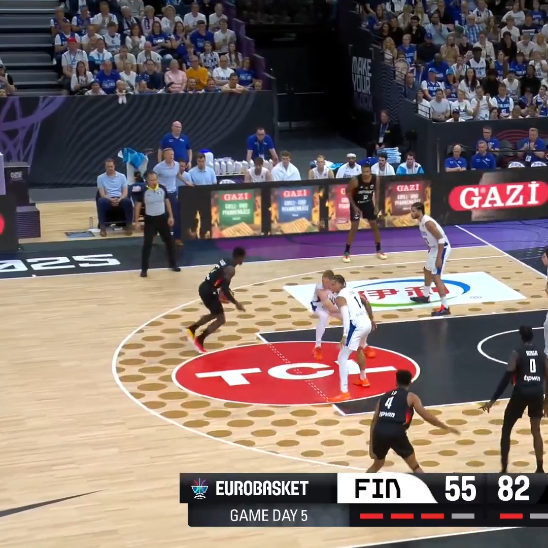 HOLLUP... LET. HIM. COOK. #EuroBasket