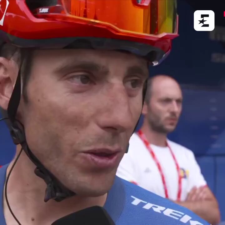 Hoy, el ciclista español Carlos Verona ha hecho un llamamiento contra las protestas en solidaridad con el pueblo de Palestina en la Vuelta: "Hay que alejar la política del deporte". Lo dice un tipo que lleva viviendo años en Andorra para no pagar impuestos.