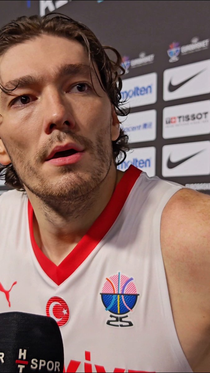 🏅 "Madalya almadan dönmek istemiyoruz, onun için çalışıyoruz" 🇹🇷 Cedi Osman, maç sonundaki duygusallığının sebebini açıkladı: #EuroBasket