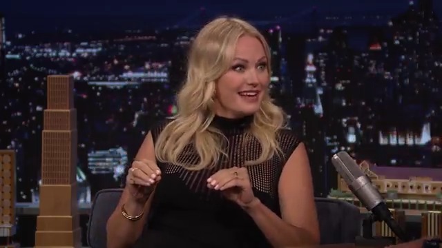 .Malin Akerman’s husband pretends to be a middle-aged lesbian on Reddit to get into all The Hunting Wives threads 🤣 #FallonTonight