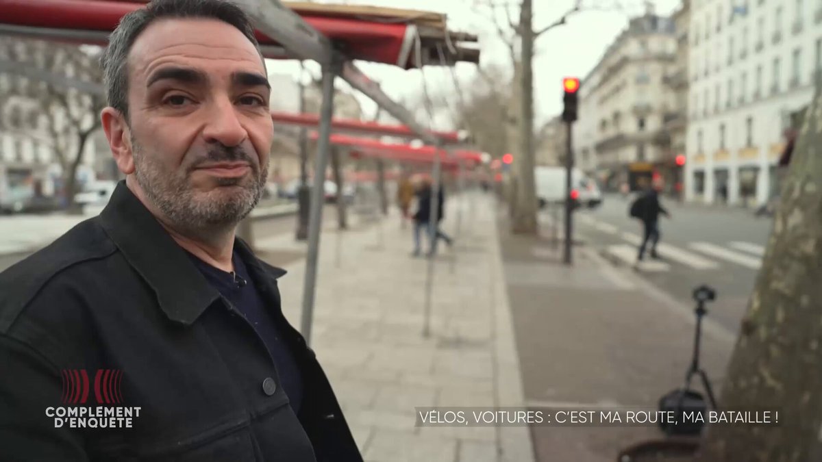 🚲« Il y a une règle, elle doit être respectée par tous ». Le porte-parole de '40 Millions d’Automobilistes' arpente Paris, caméra à la main pour dénoncer le comportement « inadmissible », selon lui, des cyclistes. ℹ️« Vélos, voitures : C’est ma route, ma bataille ! », ce soir à 22H55 sur France Télévisions