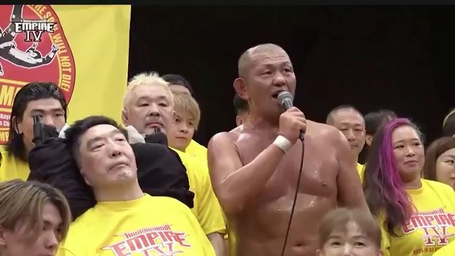 / TAKAYAMANIA EMPIRE 4 無料・見逃し配信中!📺 \ 盟友・鈴木みのるの粋な計らいに 帝王・高山善廣とファンは大感動!